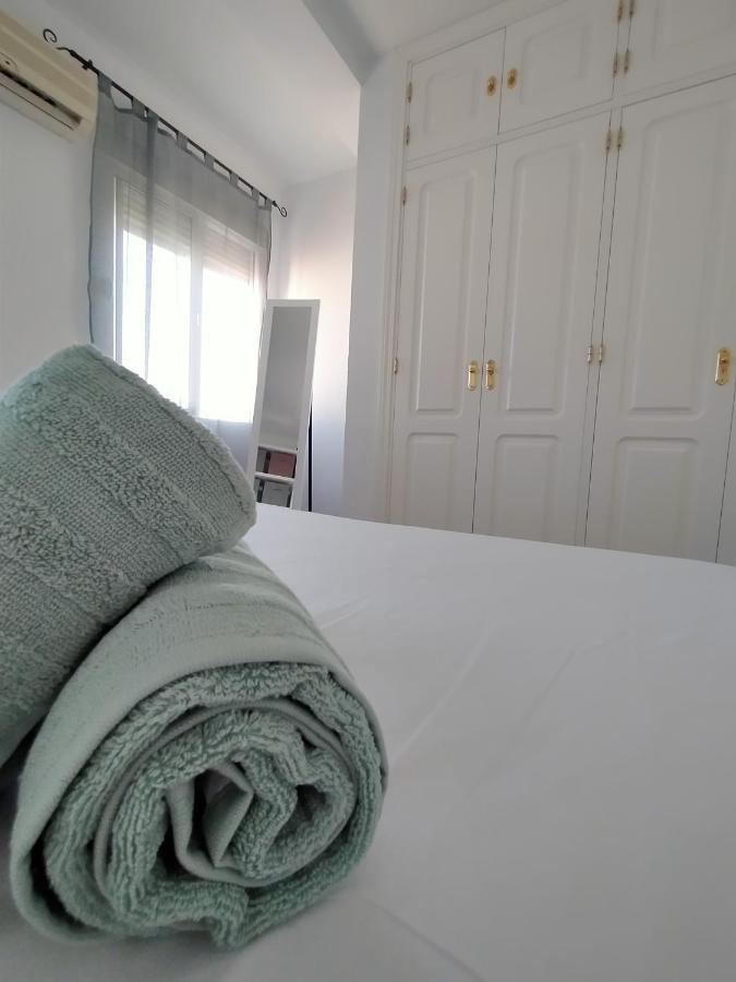 Апартаменты Apartamento Del Mercado Аямонте Экстерьер фото